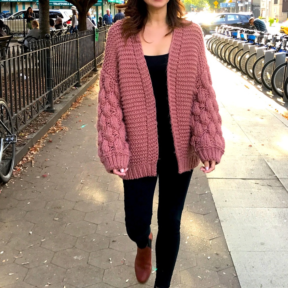 Entro Presley Mauve Puff Sleeve Chunky Knit Cardigan